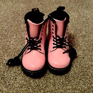Toddler size 7. NWOT. Dr. Martens.